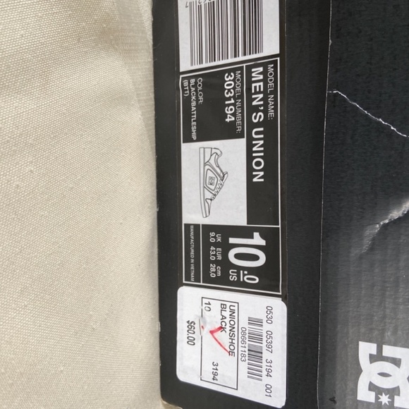 Running Shoes Men’s - Picture 4 of 4